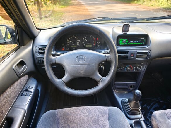 1999 Toyota Corolla VIII (E110), зелёный - вид 11