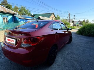 2011 Hyundai Solaris I, красный, 615000 рублей, вид 3