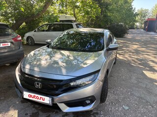 2019 Honda Civic X, серебристый, 1700000 рублей, вид 2