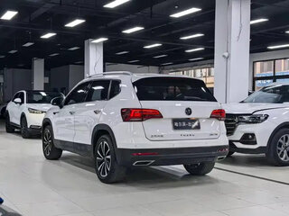2022 Volkswagen Tharu I, белый, 1300606 рублей, вид 5