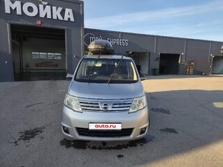 2008 Nissan Serena III (C25), серебристый, 950000 рублей, вид 2