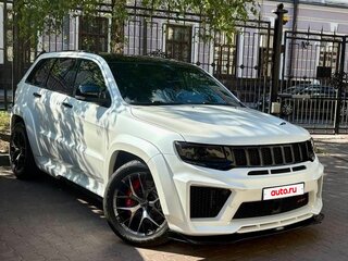 2013 Jeep Grand Cherokee SRT IV (WK2) Рестайлинг, белый, 5000000 рублей, вид 1