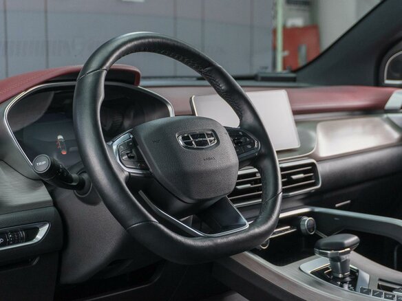 2023 Geely Coolray I, серый, 2099000 рублей - вид 13