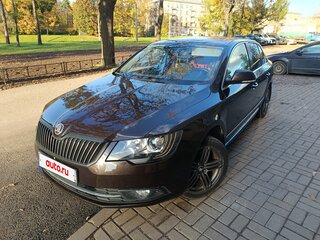2014 Skoda Superb DSG II Рестайлинг, коричневый, 900000 рублей, вид 1