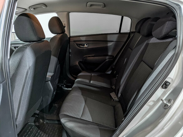 2021 Kia Rio X IV Рестайлинг, серебристый, 1655000 рублей - вид 17