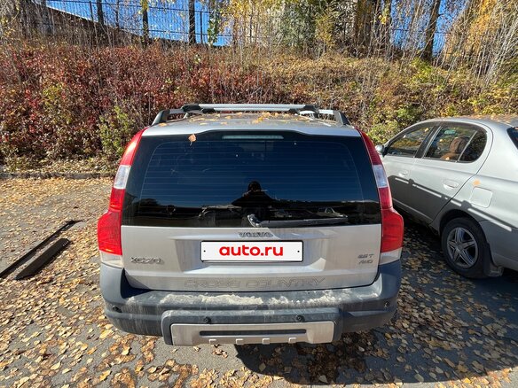 2006 Volvo XC70 I Рестайлинг, серебристый, 750000 рублей - вид 1
