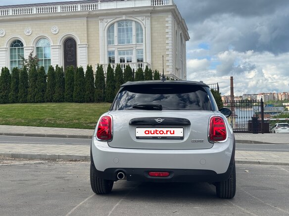 2020 Mini Hatch Cooper III (F55/F56) Рестайлинг, серый, 1425000 рублей - вид 26