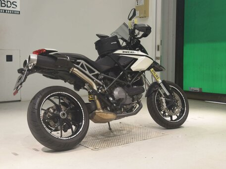 2010 Ducati Hypermotard, белый, 555000 рублей, вид 5
