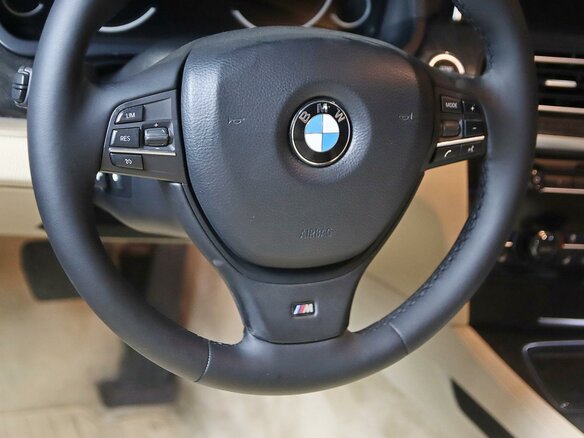 2014 BMW 7 серии Long 740Li xDrive V (F01/F02/F04) Рестайлинг, синий, 1799000 рублей - вид 15