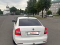 2011 Skoda Octavia II (A5) Рестайлинг, белый, 650000 рублей - вид 2