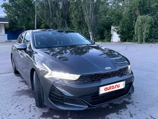 2021 Kia K5 III, серый, 2890000 рублей, вид 2