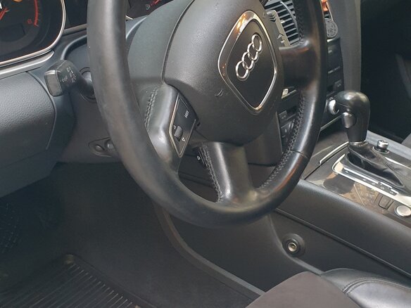 2011 Audi Q7 I (4L) Рестайлинг, серебристый, 2400000 рублей - вид 13