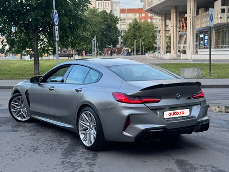 2020 BMW M8 Gran Coupe Competition I (F91/F92/F93), серый, 10990000 рублей, вид 4