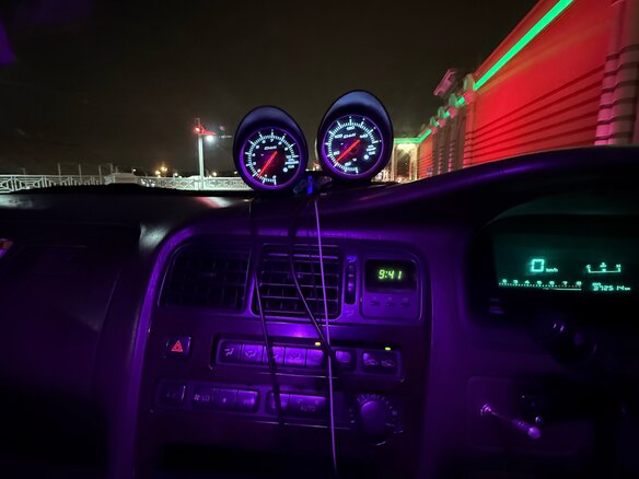 1996 Toyota Mark II VII (X90), белый, 730000 рублей - вид 13