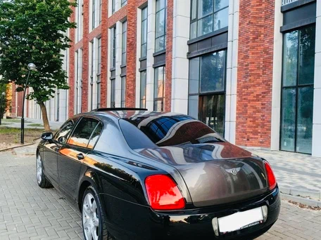 2008 Bentley Continental Flying Spur, серый, 1999000 рублей, вид 3