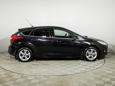 2014 Ford Focus III, чёрный, 599585 рублей, вид 4