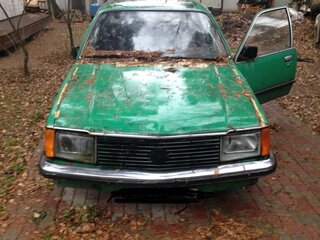 1979 Opel Commodore C, зелёный, 30000 рублей, вид 1