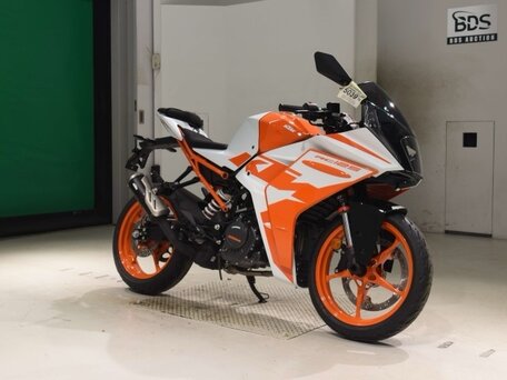 2025 KTM RC 125, белый, 400000 рублей, вид 3