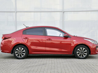 2019 Kia Rio IV, красный, 1450000 рублей, вид 4