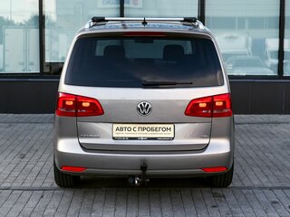 2012 Volkswagen Touran I Рестайлинг 2, коричневый, 899000 рублей, вид 4