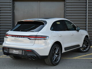 2026 Porsche Macan I Рестайлинг 2, серый, 12200000 рублей, вид 3