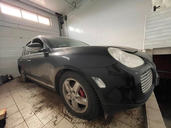 2004 Porsche Cayenne Turbo I (955), чёрный, 1150000 рублей - вид 5