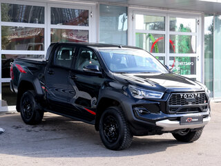 2025 Toyota Hilux VIII Рестайлинг 2, чёрный, 8190000 рублей, вид 3