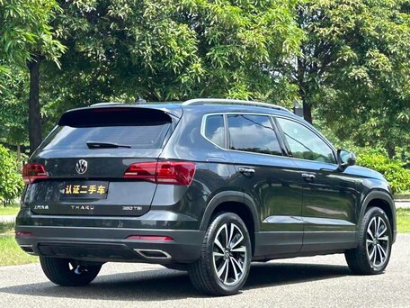2022 Volkswagen Tharu I, чёрный, 1628000 рублей, вид 4