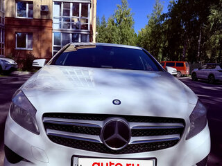 2013 Mercedes-Benz A-Класс 180 III (W176), белый, 1300000 рублей, вид 1