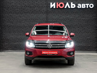 2011 Volkswagen Tiguan I Рестайлинг, красный, 1100000 рублей, вид 2