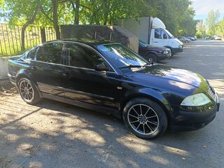 2002 Volkswagen Passat B5 Рестайлинг, чёрный, 485000 рублей, вид 3