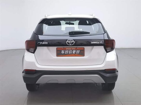 2022 Toyota Yaris L X XP150 Рестайлинг, белый, 1050202 рублей - вид 10