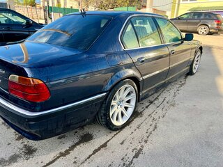 2000 BMW 7 серии 730d III (E38) Рестайлинг, синий, 1040000 рублей, вид 5