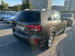 2013 Kia Sorento II Рестайлинг, бежевый, 1370000 рублей, вид 4