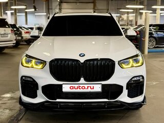 2021 BMW X5 40i IV (G05/G18), белый, 6999000 рублей, вид 3