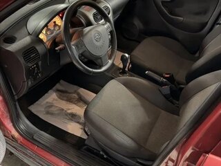 2005 Opel Corsa C Рестайлинг, красный, 270000 рублей, вид 4