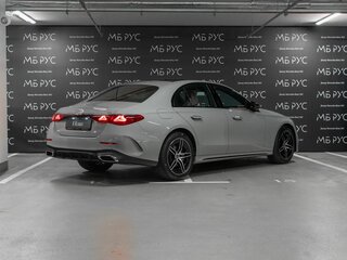 2026 Mercedes-Benz E-Класс 300 VI (W214, S214), серый, 10529460 рублей, вид 4