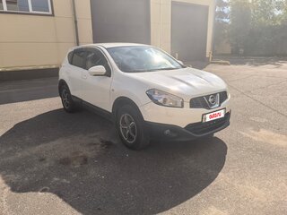 2010 Nissan Qashqai I Рестайлинг, белый, 750000 рублей, вид 3