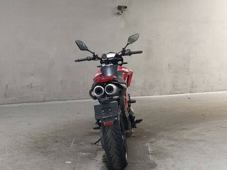2010 Ducati Hypermotard, красный, 497000 рублей, вид 4