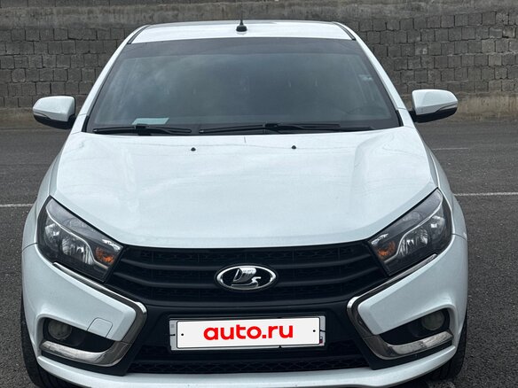 2021 Lada (ВАЗ) Vesta I, белый, 930000 рублей