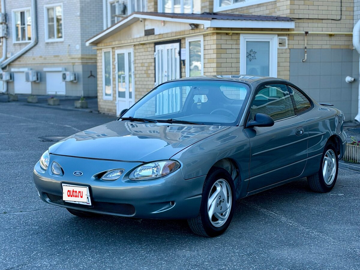 Купить б/у Ford Escort (North America) III ZX2 2.0 MT (132 л.с