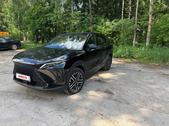 2025 Omoda C7, чёрный, 2385000 рублей