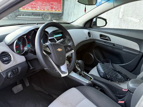 2012 Chevrolet Cruze I, белый, 660000 рублей, вид 5