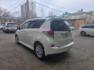 2015 Toyota Ractis II, белый, 1100000 рублей, вид 3