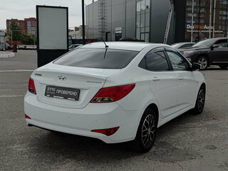 2014 Hyundai Solaris I Рестайлинг, белый, 1125000 рублей, вид 5
