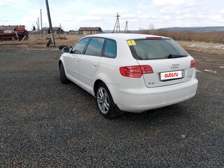 2009 Audi A3 II (8P) Рестайлинг 2, белый, 650000 рублей, вид 3