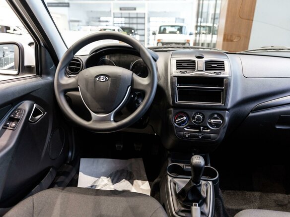 2026 Lada (ВАЗ) Granta I Рестайлинг, белый, 1098000 рублей - вид 15