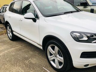 2013 Volkswagen Touareg II, белый, 2290000 рублей, вид 4