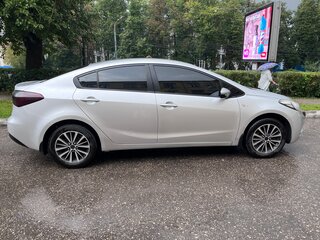 2013 Kia Cerato III, серебристый, 950000 рублей, вид 3