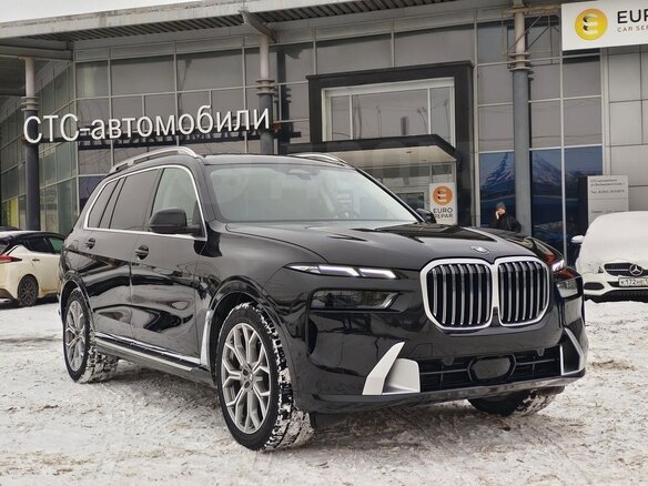 2023 BMW X7 40i I (G07) Рестайлинг, чёрный, 10977000 рублей - вид 8